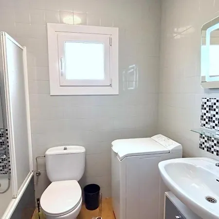 Ang38 Holiday home